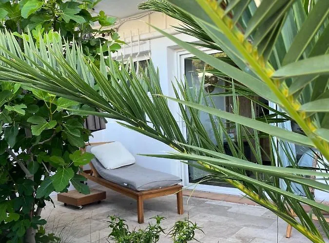 Hotel Paradis *